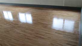 Hardwood floor finish – your options